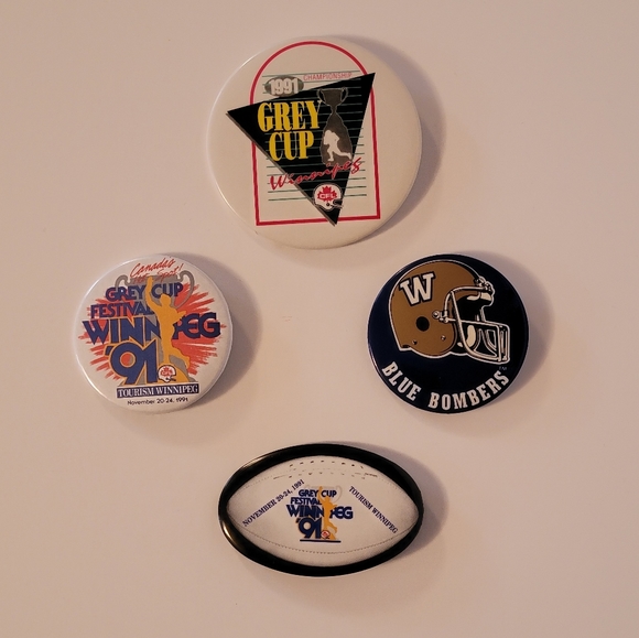CFL Three Winnipeg Grey Cup & One Blue Bombers Buttons - Picture 1 of 7